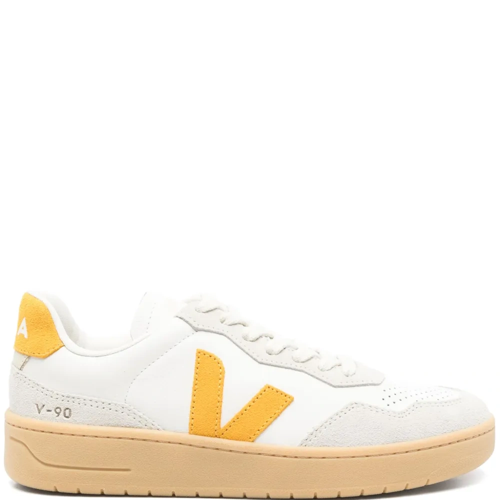 Кроссовки V-90