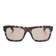 Солнцезащитные очки в квадратной оправе