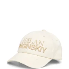 Бейсбольная кепка Бейсбольная кепка