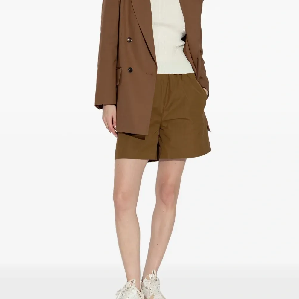 Кроссовки со вставками Кроссовки со вставками