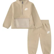 Спортивный костюм с логотипом