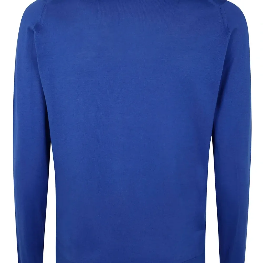 Футболка с длинными рукавами Футболка с длинными рукавами