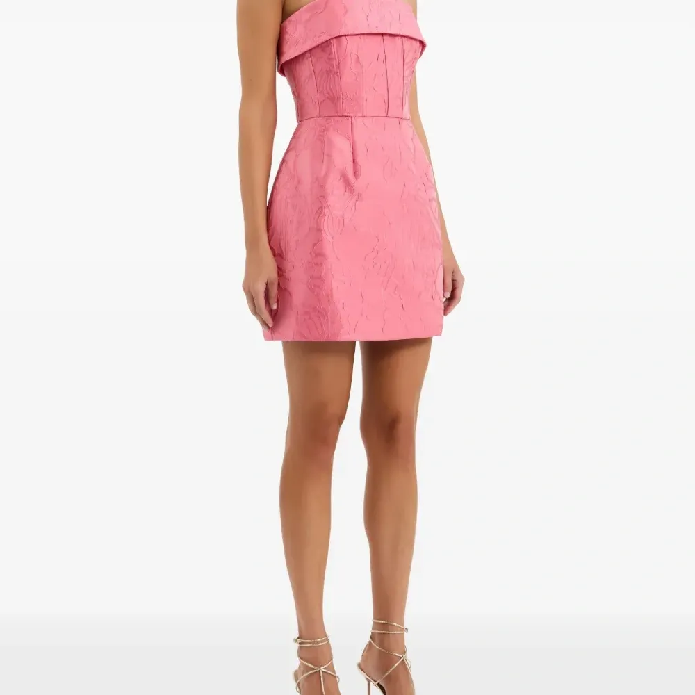 Платье мини Petra