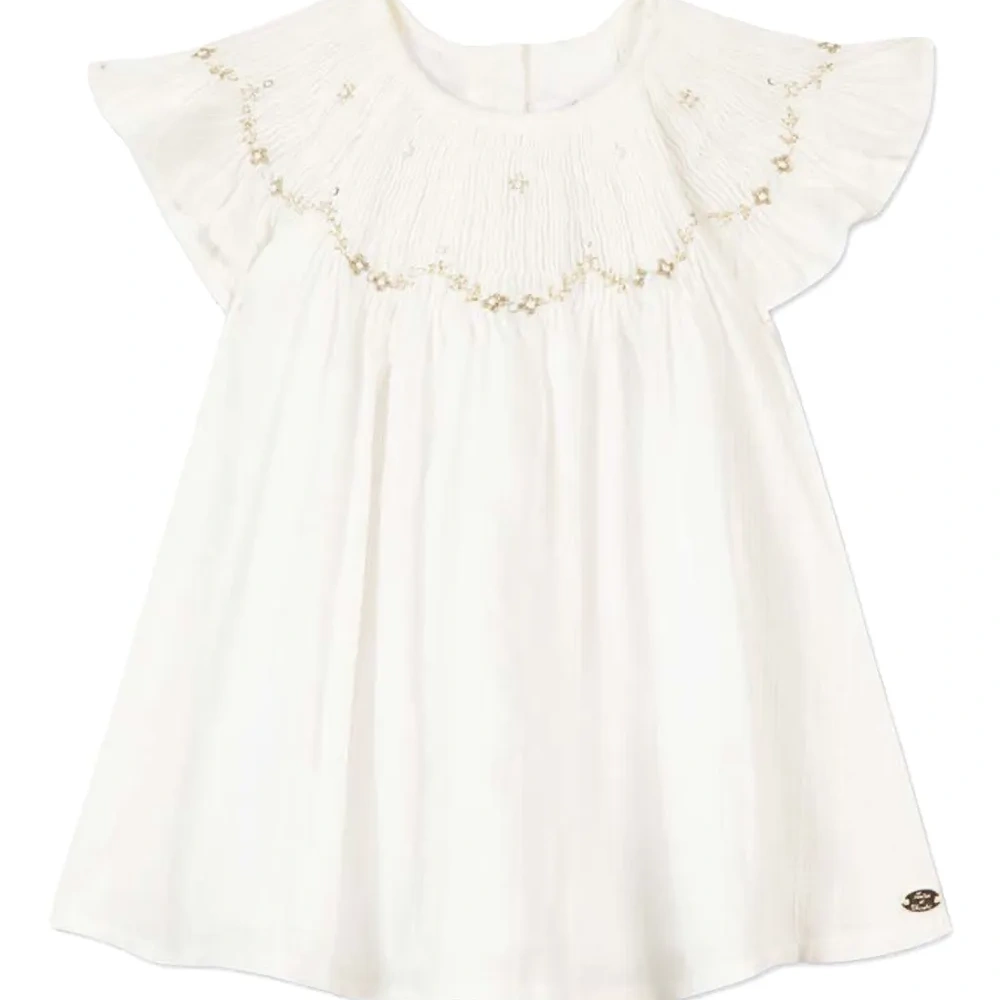 Платье с вышивкой