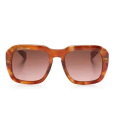 Солнцезащитные очки в массивной оправе