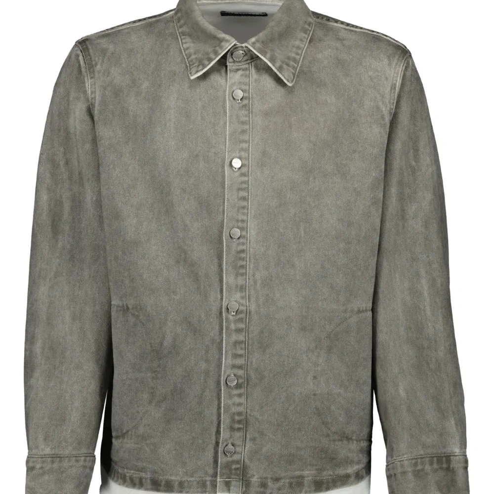 Джинсовая рубашка