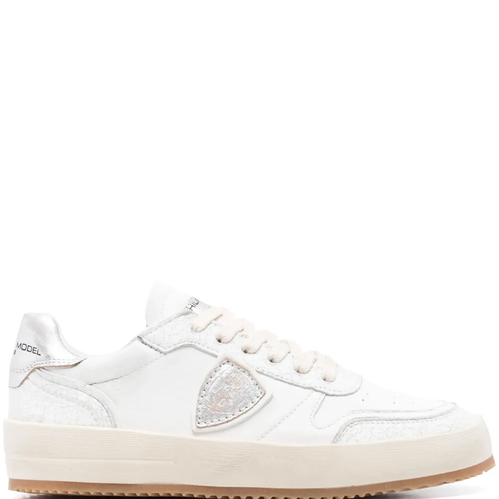 Кроссовки Nice