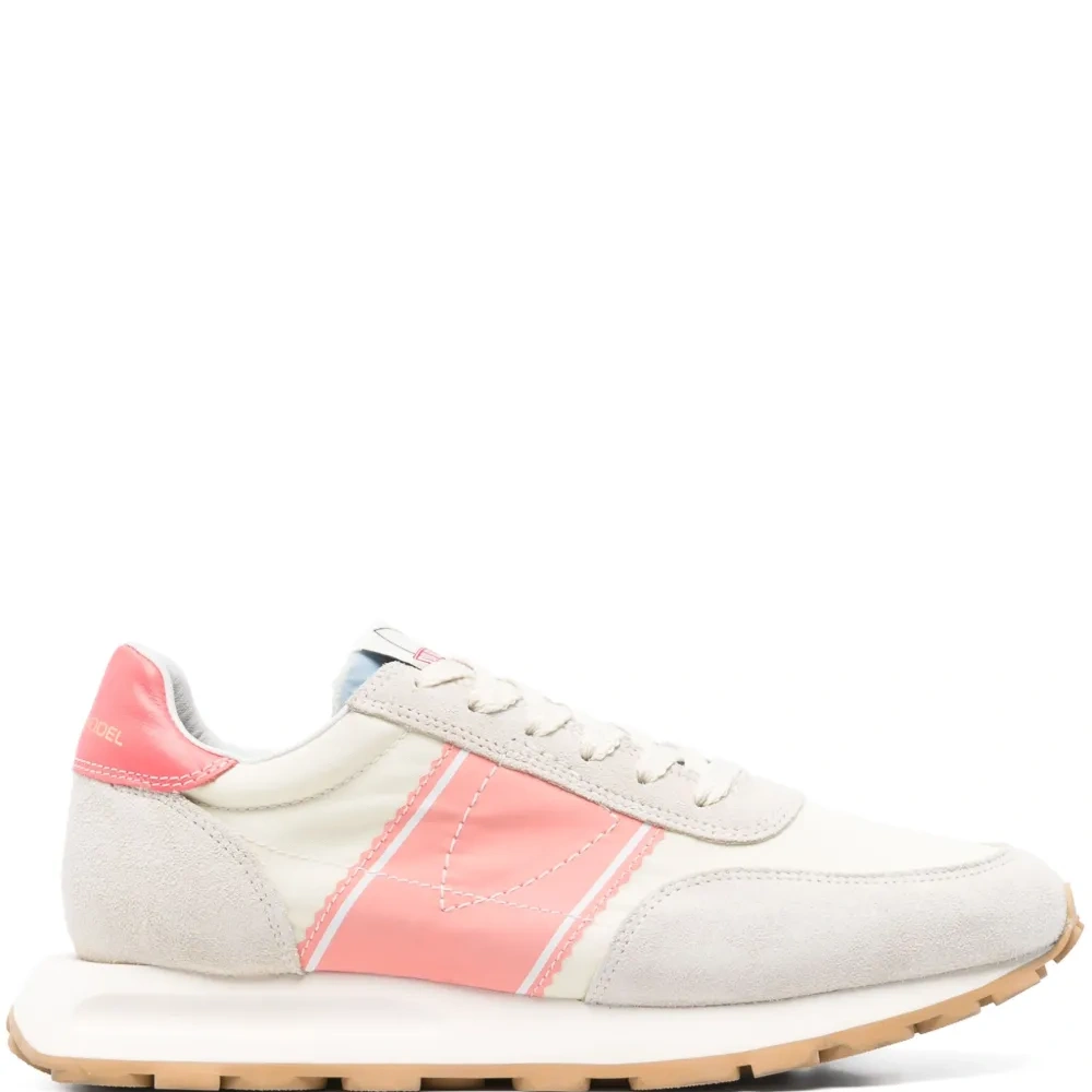 Кроссовки Tour