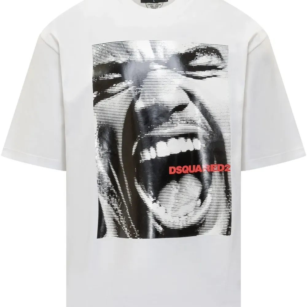 Футболка с графичным принтом