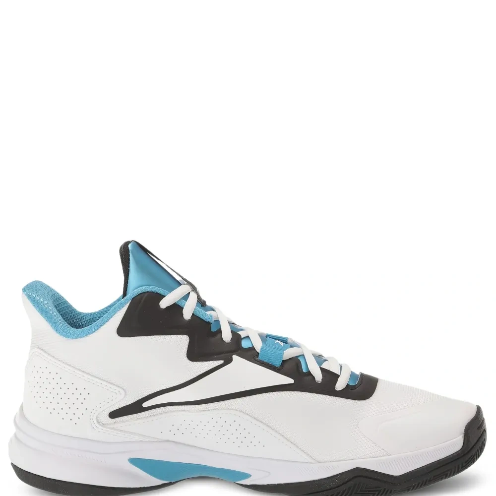 Кроссовки с перфорацией