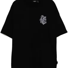 Футболка с вышитым логотипом