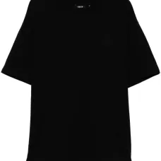 Футболка с нашивками Футболка с нашивками