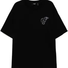 Футболка с вышивкой