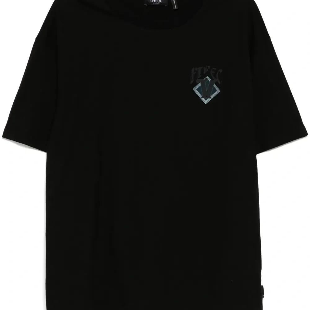 Футболка с логотипом