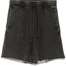 Шорты с вышитым логотипом