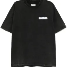 Футболка с нашивкой-логотипом