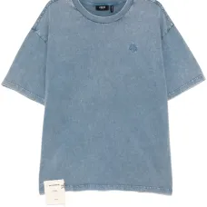 Футболка с вышитым логотипом