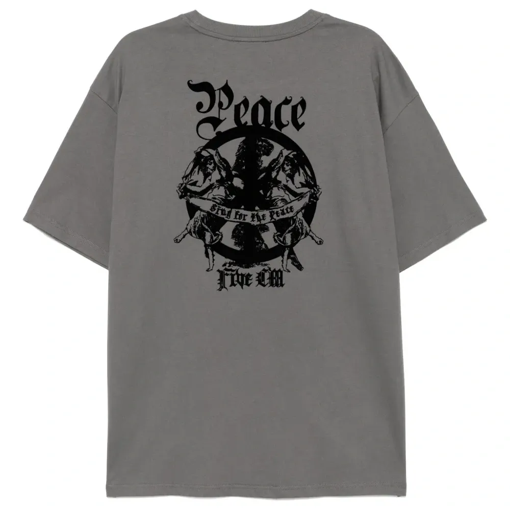 Футболка с логотипом