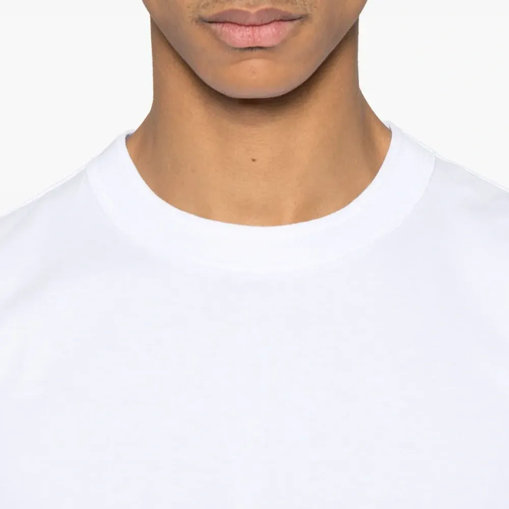 Футболка с логотипом