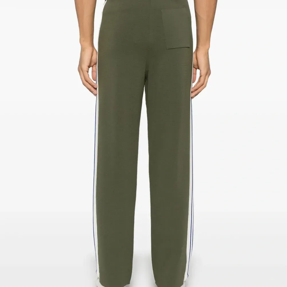 Спортивные брюки Спортивные брюки