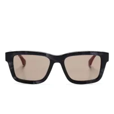 Солнцезащитные очки в квадратной оправе Солнцезащитные очки в квадратной оправе