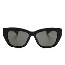 Солнцезащитные очки в квадратной оправе