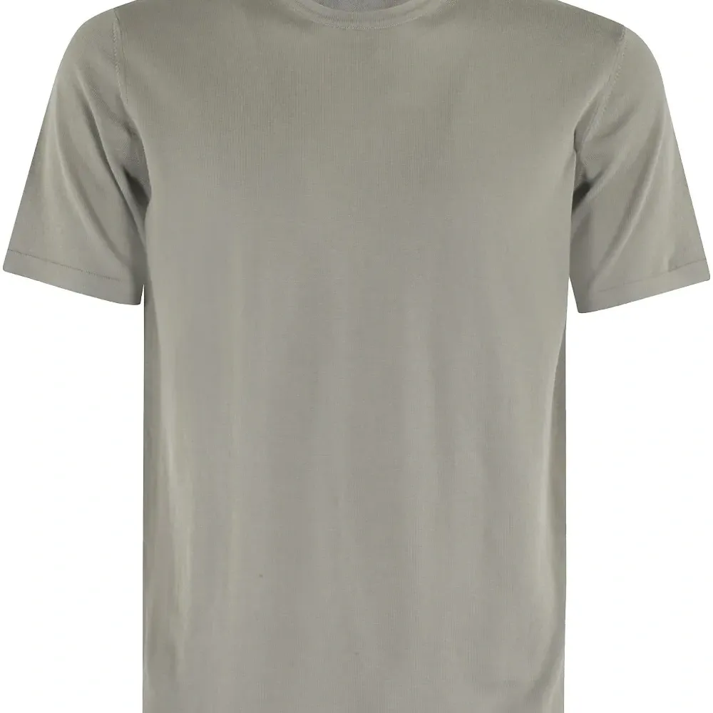 Футболка с круглым вырезом