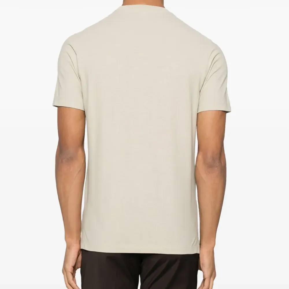 Футболка с круглым вырезом