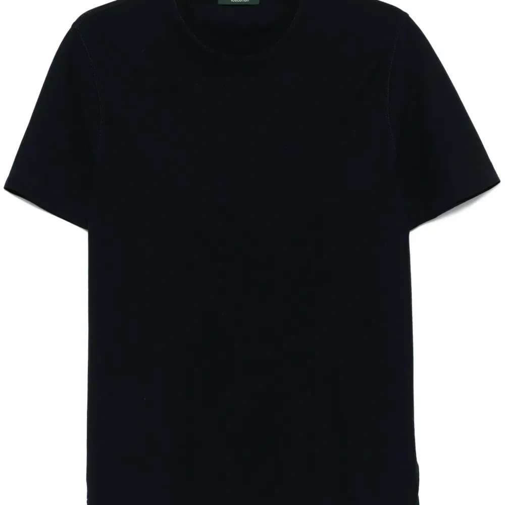 Футболка с круглым вырезом