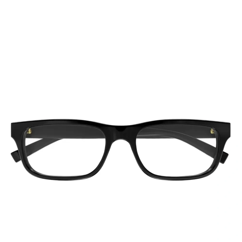 Очки в прямоугольной оправе