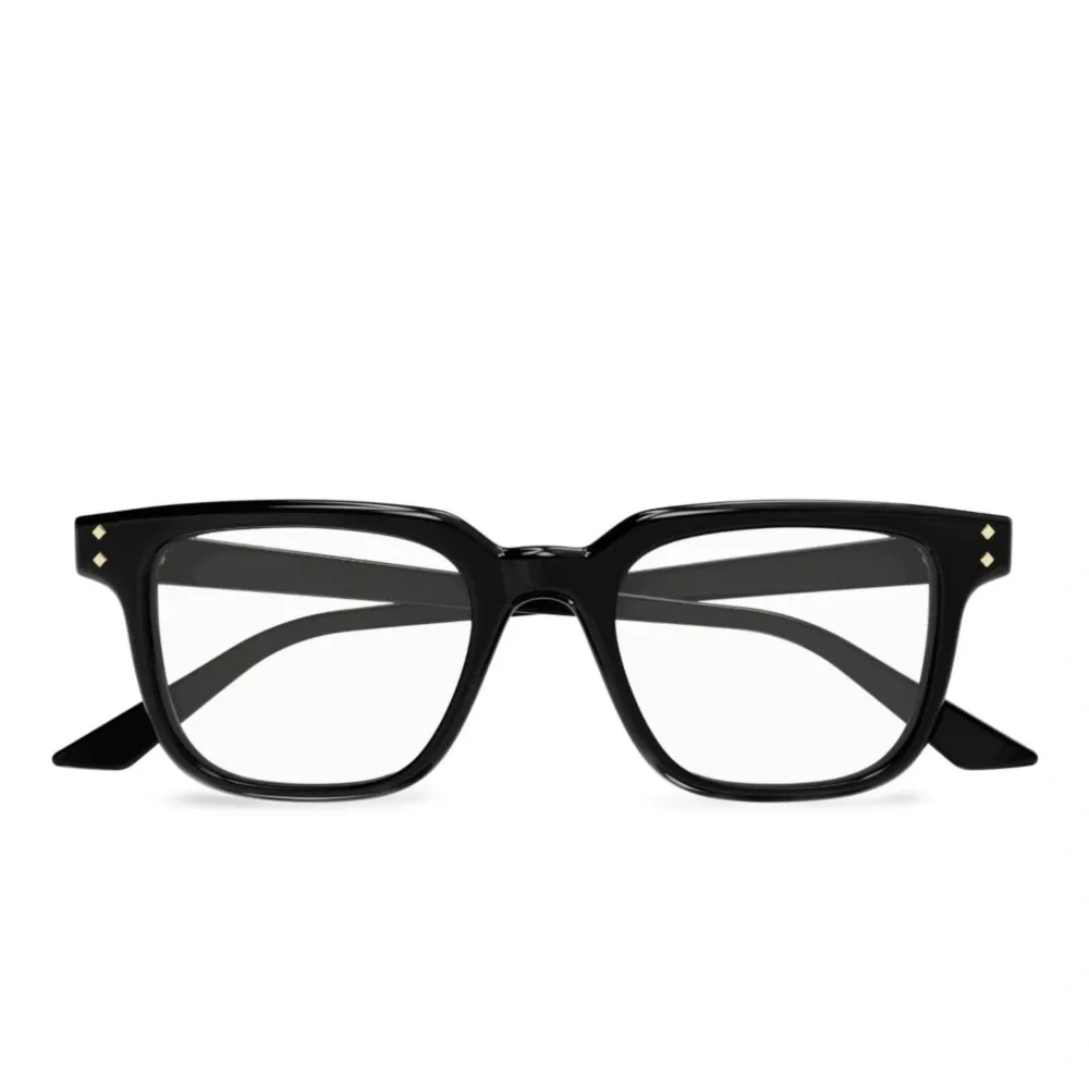 Очки в прямоугольной оправе