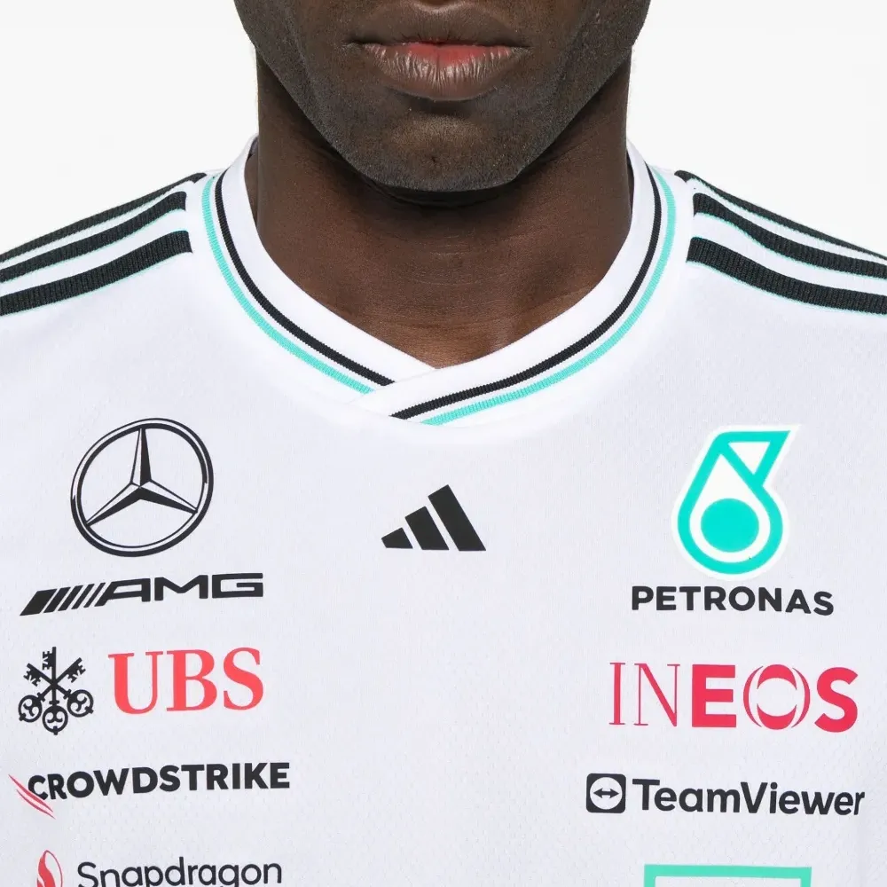 Футболка Pilot Mercedes-AMG Petronas Formula One Team Футболка Pilot Mercedes-AMG Petronas Formula One Team