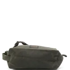 Несессер с нашивкой-логотипом