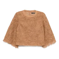 Блузка с вышивкой