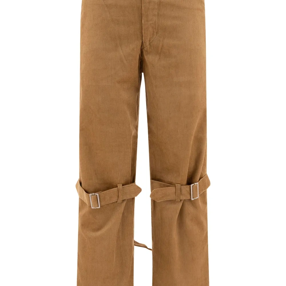 Брюки с пряжкой