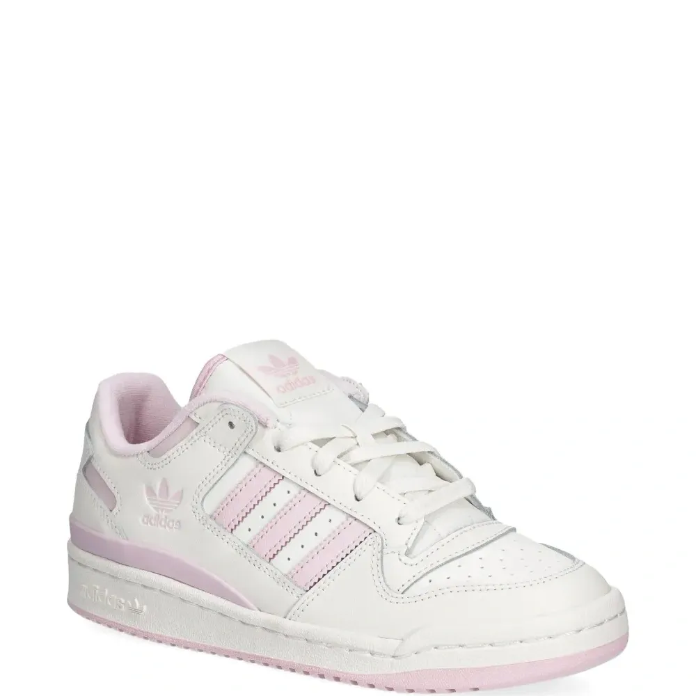 Кроссовки Forum