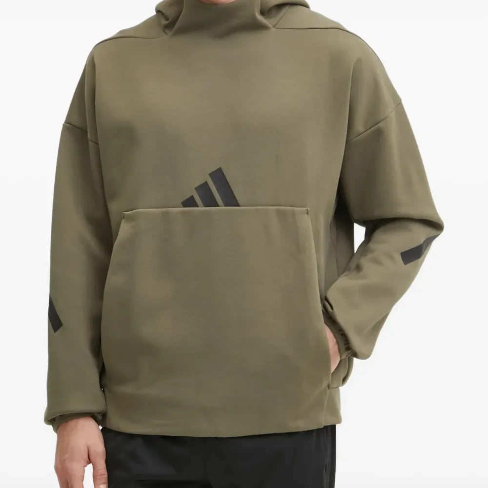 худи с карманом-муфтой