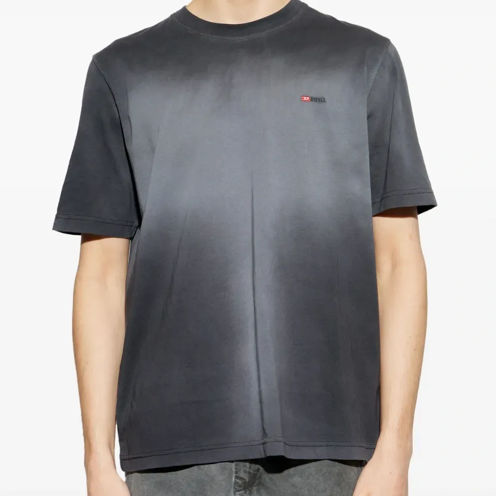 Футболка T-Adjust Футболка T-Adjust