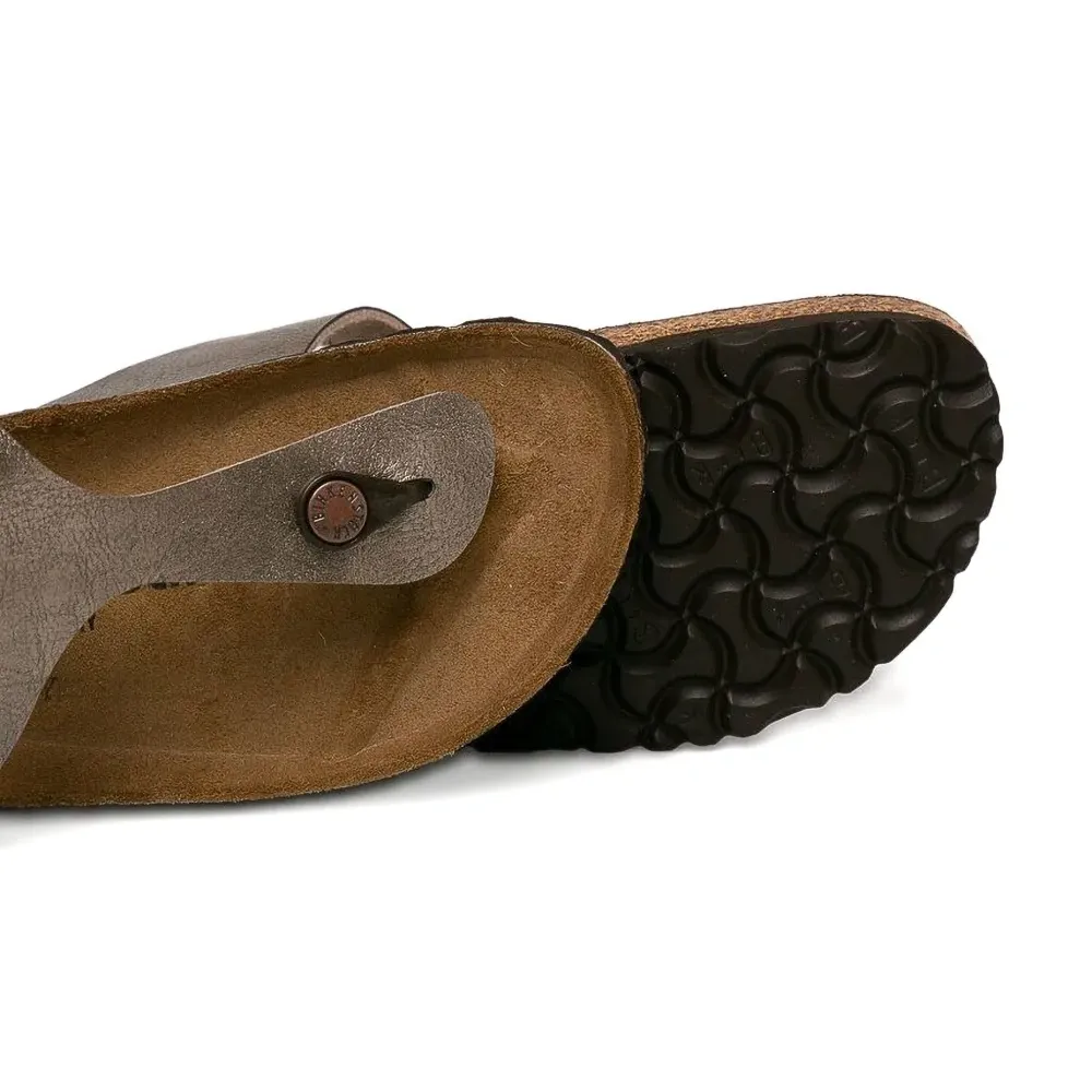 Сандалии с эффектом металлик Сандалии с эффектом металлик