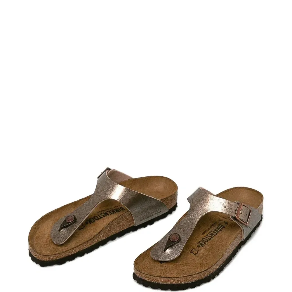 Сандалии с эффектом металлик Сандалии с эффектом металлик