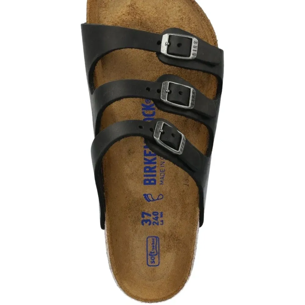 Сандалии с ремешками