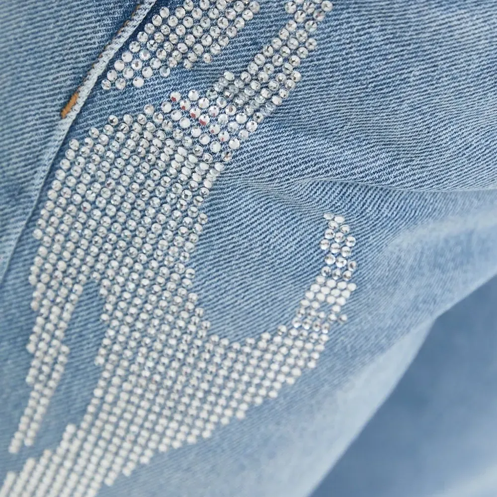 Джинсы со стразами Джинсы со стразами