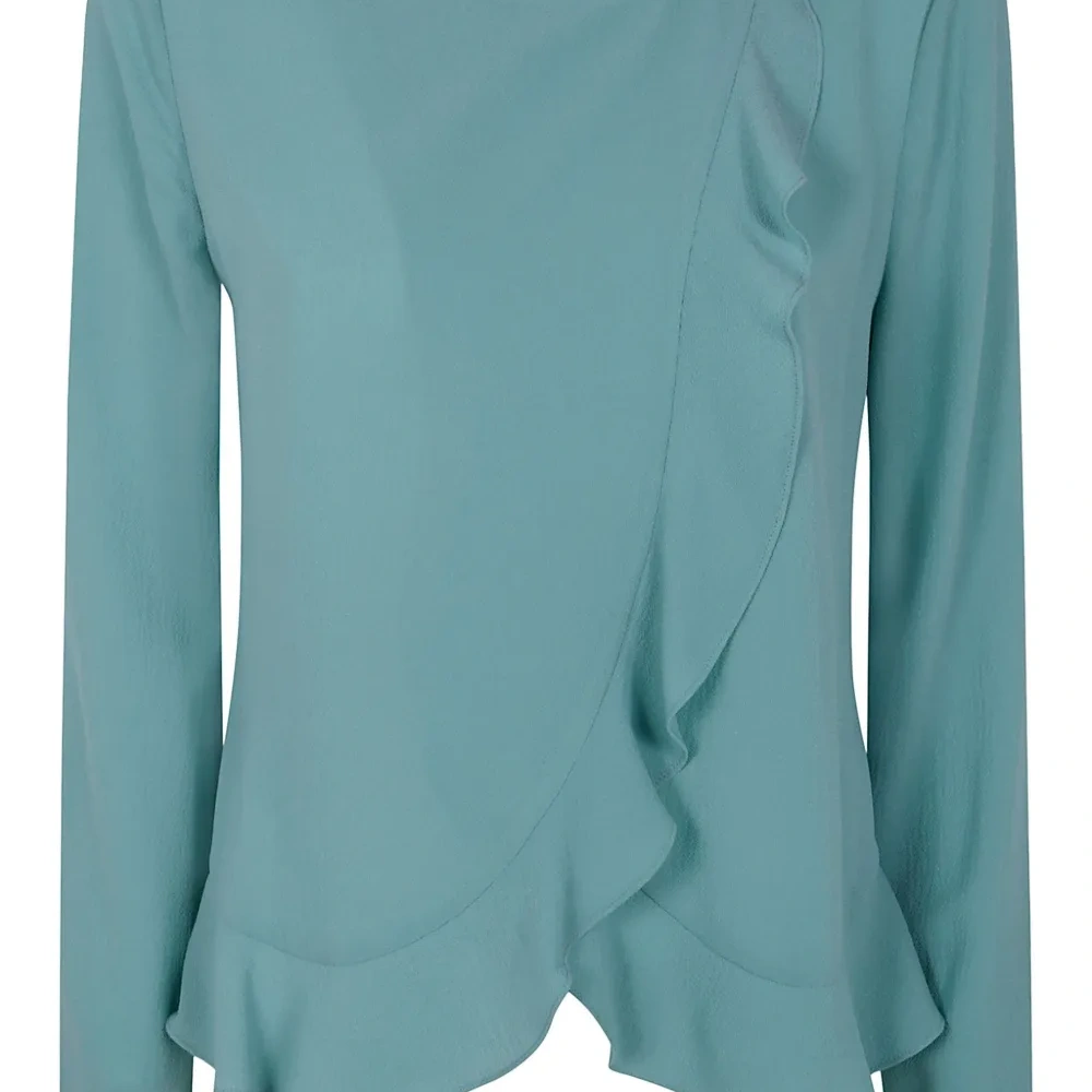 Жакет с оборками