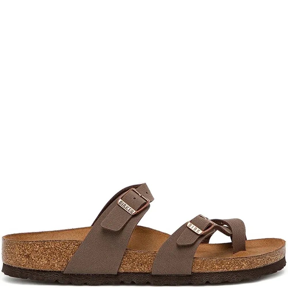 Сандалии с ремешками Сандалии с ремешками