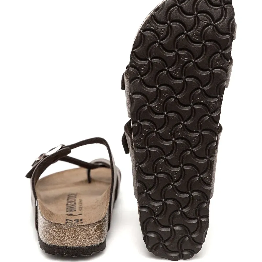 Сандалии с ремешками Сандалии с ремешками