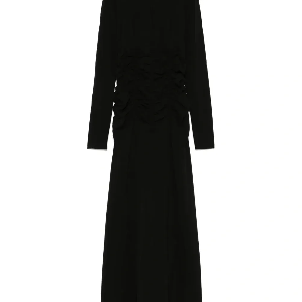 Платье с высоким воротником и сборками