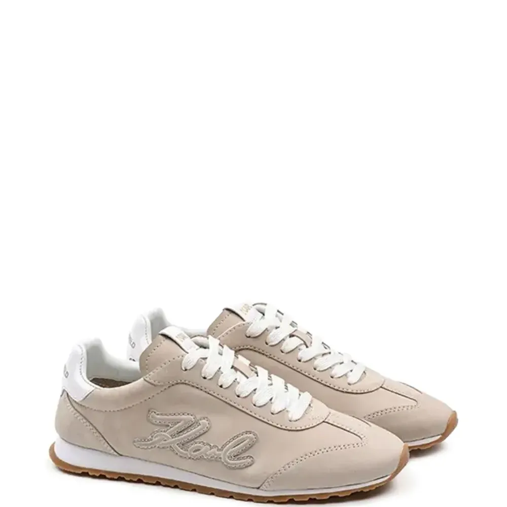 Кроссовки Venus