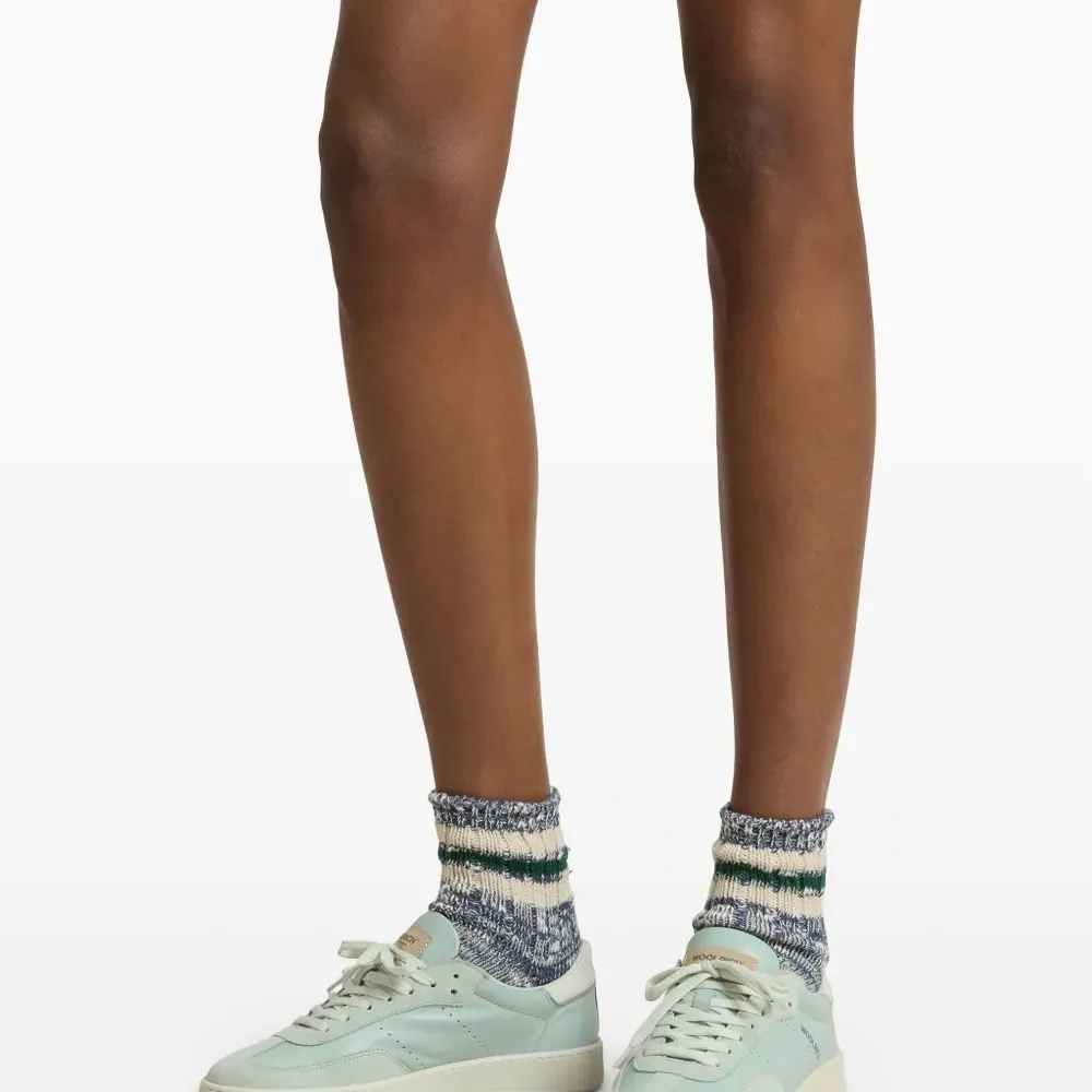 Кроссовки с логотипом Кроссовки с логотипом