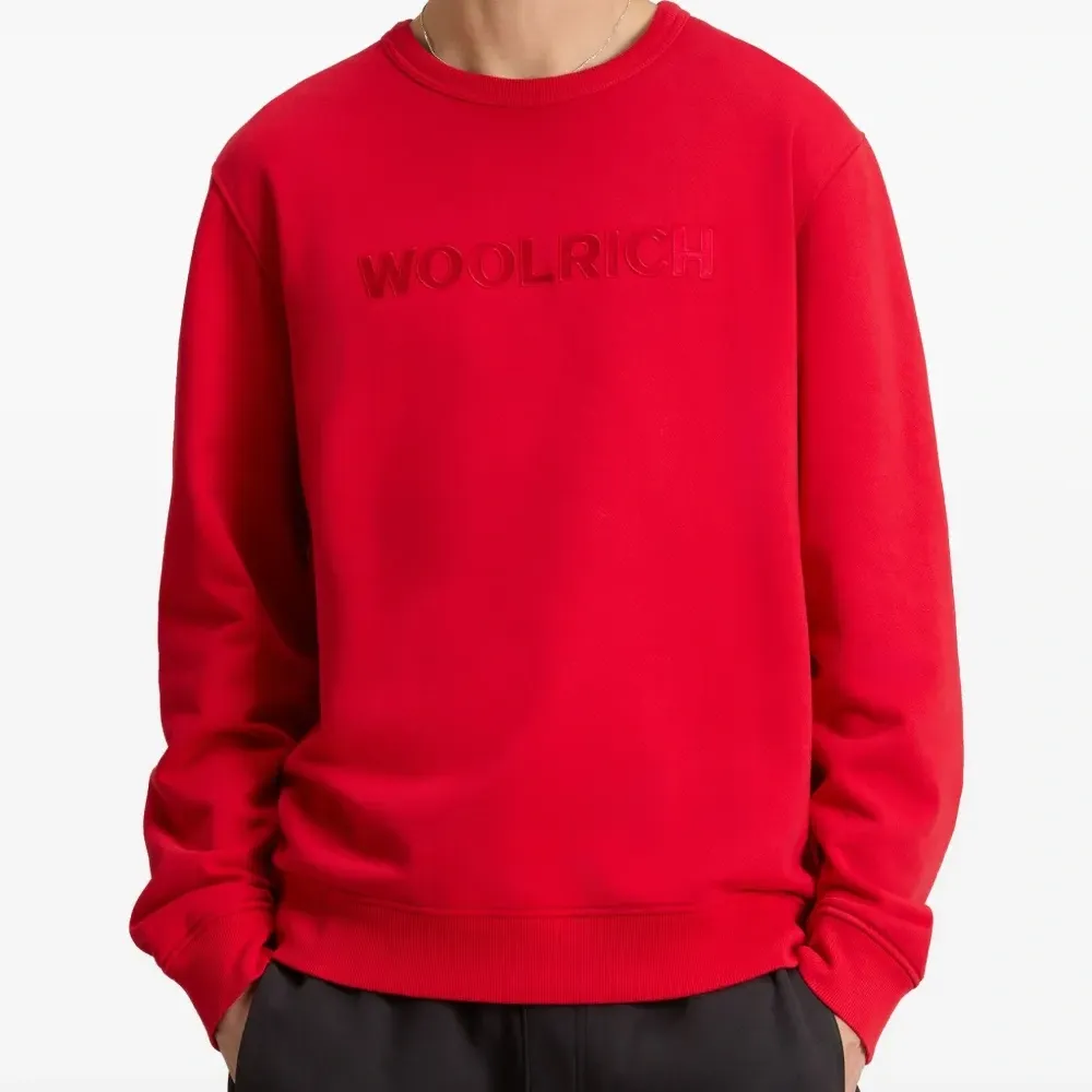 Толстовка с вышитым логотипом