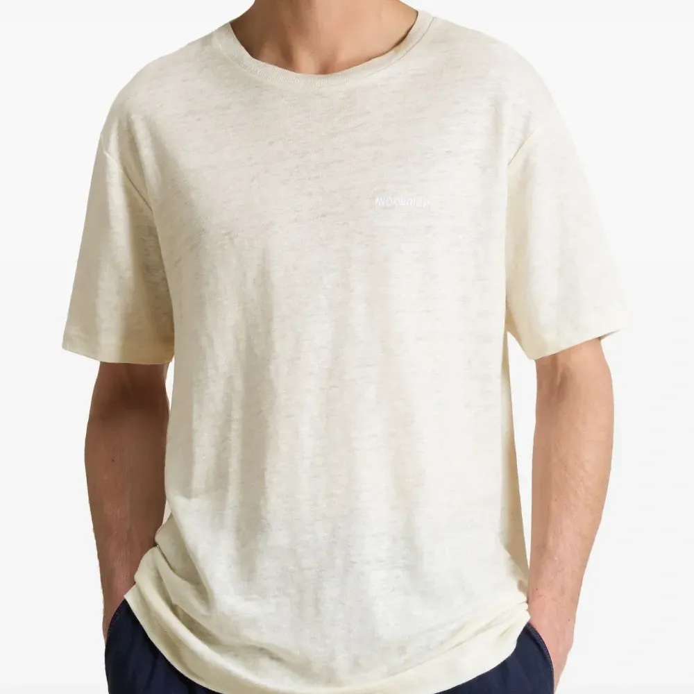 Льняная футболка